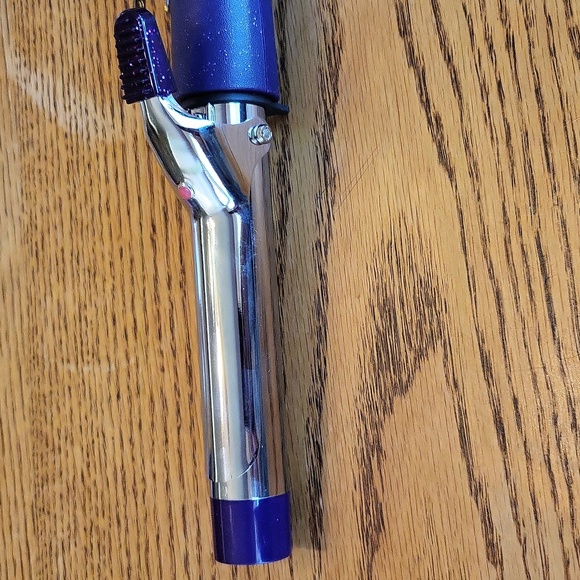 NWOT set of 3 Conair curling irons - Picture 2 of 4